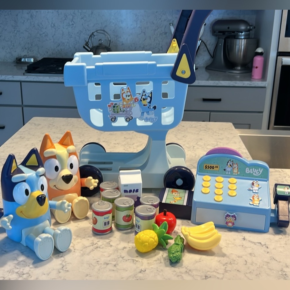 Bluey S11 My Size Shopping Cart Set